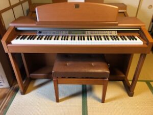 used-digitalpiano-yamaha-clp150c