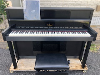 used-digitalpiano-roland-lx10